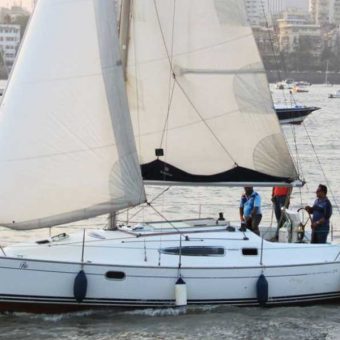Yacht Sailing in Mumbai at Gateway of India. Jeanneau 29 Yacht.