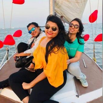 Maxi 7.7 Yacht – Sailing at Gateway of India, Mumbai