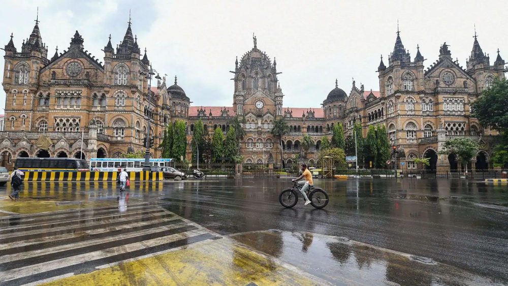 Things to Do in Mumbai, Chhatrapati Shivaji Maharaj Terminus, CSMT