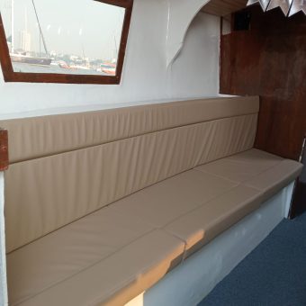 JSR 32 Yacht – Sailing at Gateway of India, Mumbai
