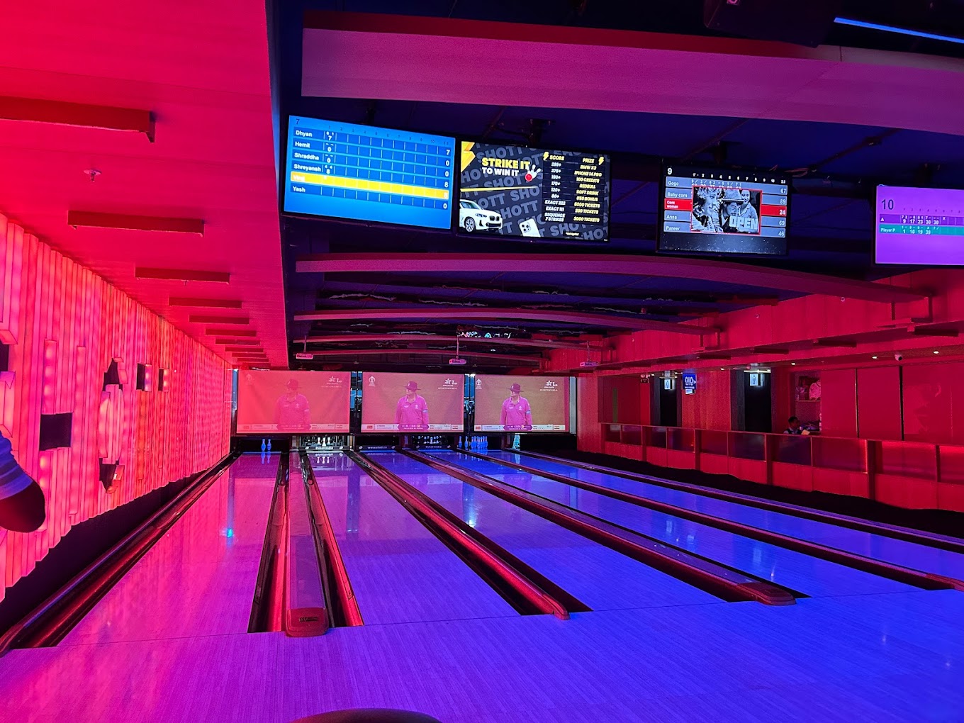 Bowling in Mumbai at SHOTT, Crystal Point Mall, Andheri, Mumbai