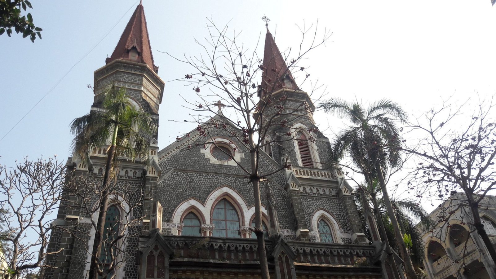 Places to visit in Mumbai, Cathedral of the Holy Name, Colaba