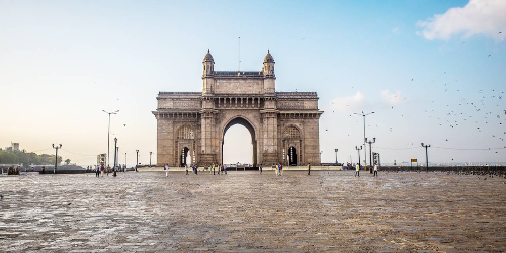 Places to visit in Mumbai, Gateway Of India Mumbai, Colaba