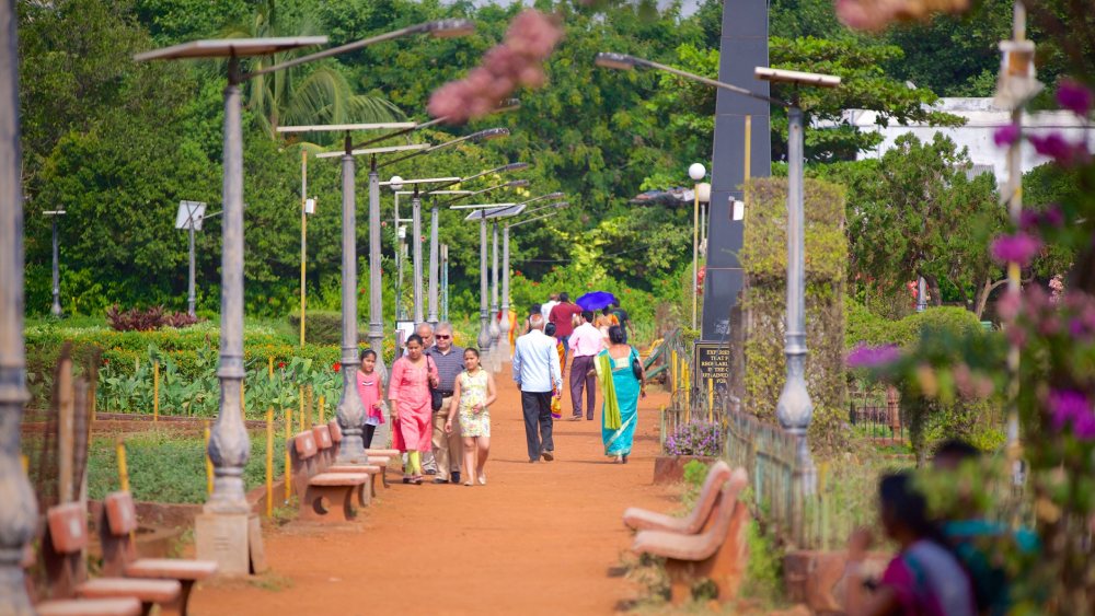 Places to visit in Mumbai, Hanging Gardens, Malabar Hills