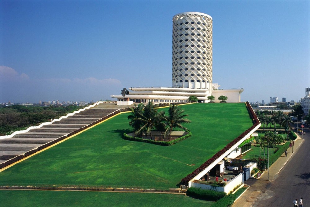 Places to visit in Mumbai, Nehru Science Centre, Worli