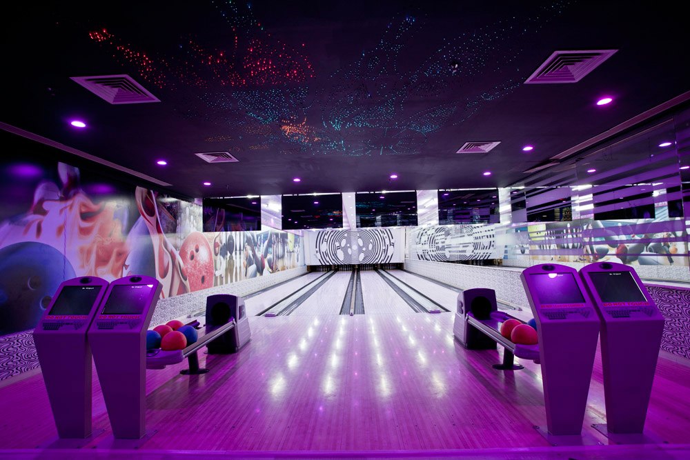 Bowling in Ahmedabad, YAHOOOO Game Zone, Shree Balaji Agora Mall, Bhat Cir