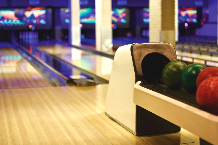 Bowling in Kolkata