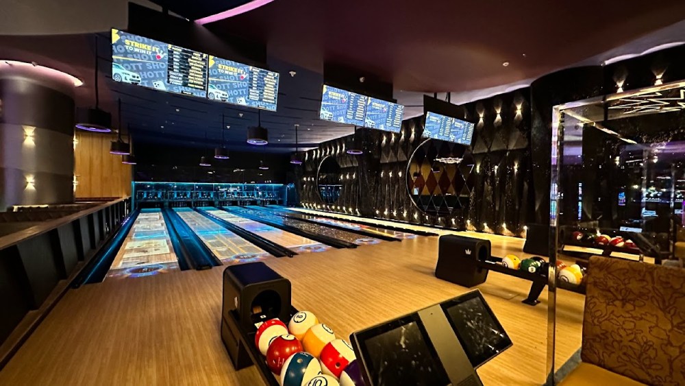 Bowling in Pune, SHOTT Kopa Mall, Ghorpadi