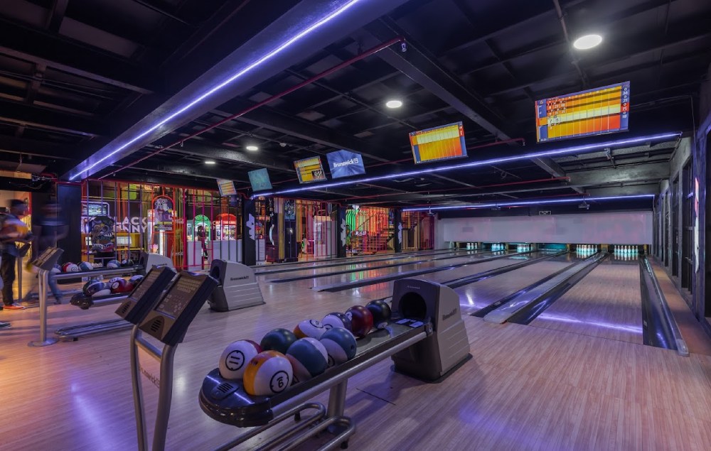 Bowling in Surat, Black Bunny, VIP Road