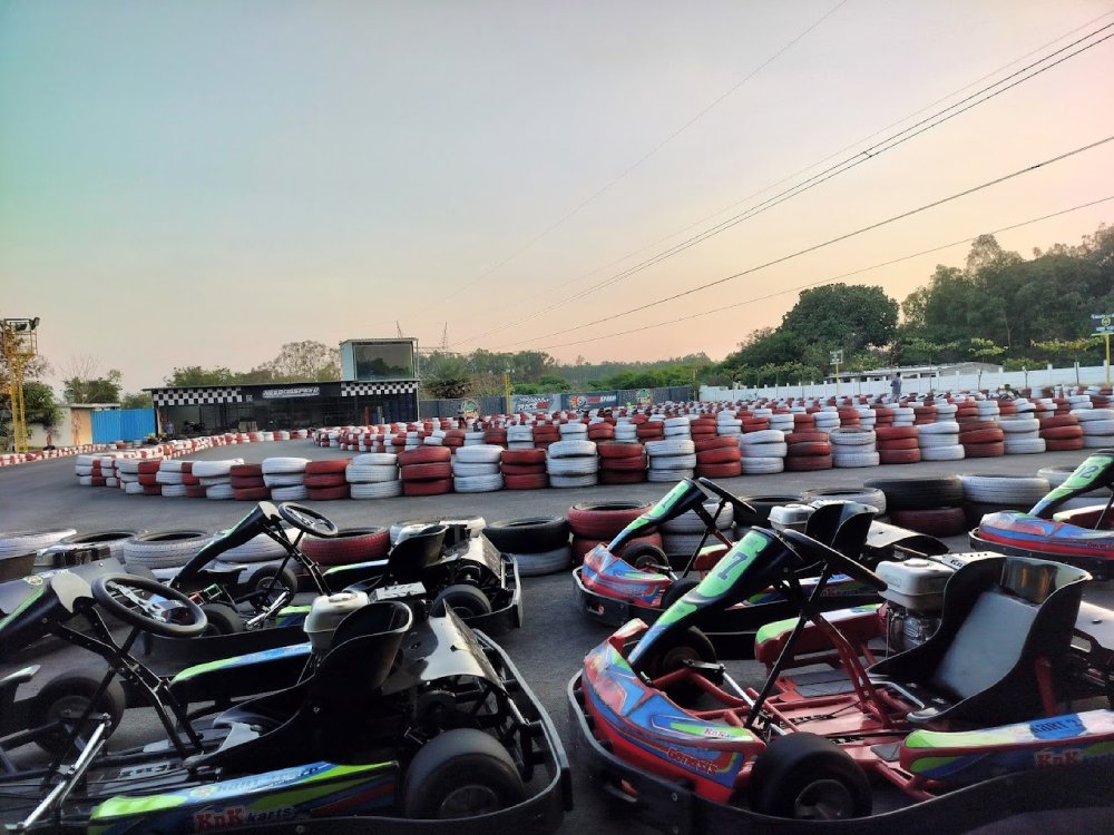 Go-Karting in Bangalore, Kart 2 Cafe, Anekal