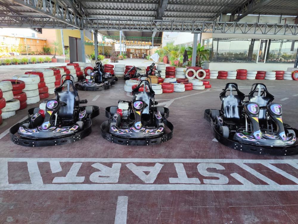 Go-Karting in Pune, Kartland Abhiruchi Mall & Multiplex, Narhe