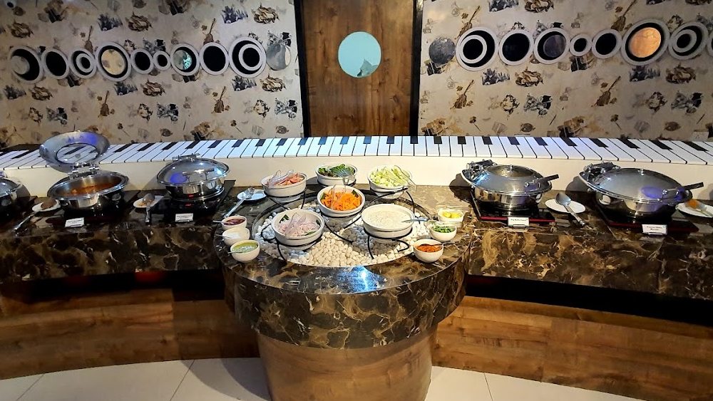 Buffet in Mumbai, Rhythm - The Beatle, Hiranandani Garden, Powai