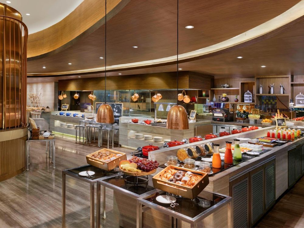 Buffet in Ahmedabad, The Square, Novotel, Satellite