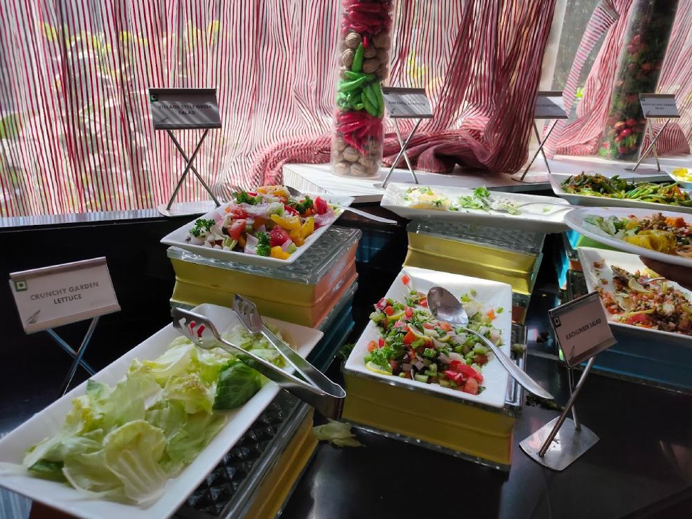 Buffet in Ahmedabad, Zodiac, Fortune Select, Sarkhej-Gandhinagar Hwy