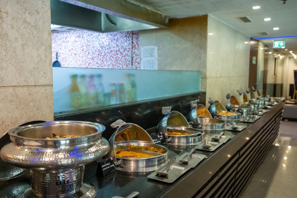 Buffet in Bangalore, Pinxx, Royal Orchid Hotel, Yellappa Garden