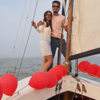 Meet Gala Review Sailing at Gateway of India Mumbai Seabird Sailboat 3