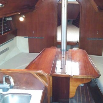 Sailing at Gateway of India, Mumbai (X 372 Yacht)