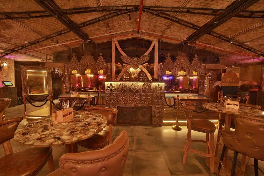 Night Clubs in Mumbai, R Adda, Juhu