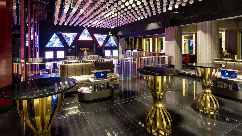 Night Clubs in Mumbai, Trilogy Super Club, Juhu
