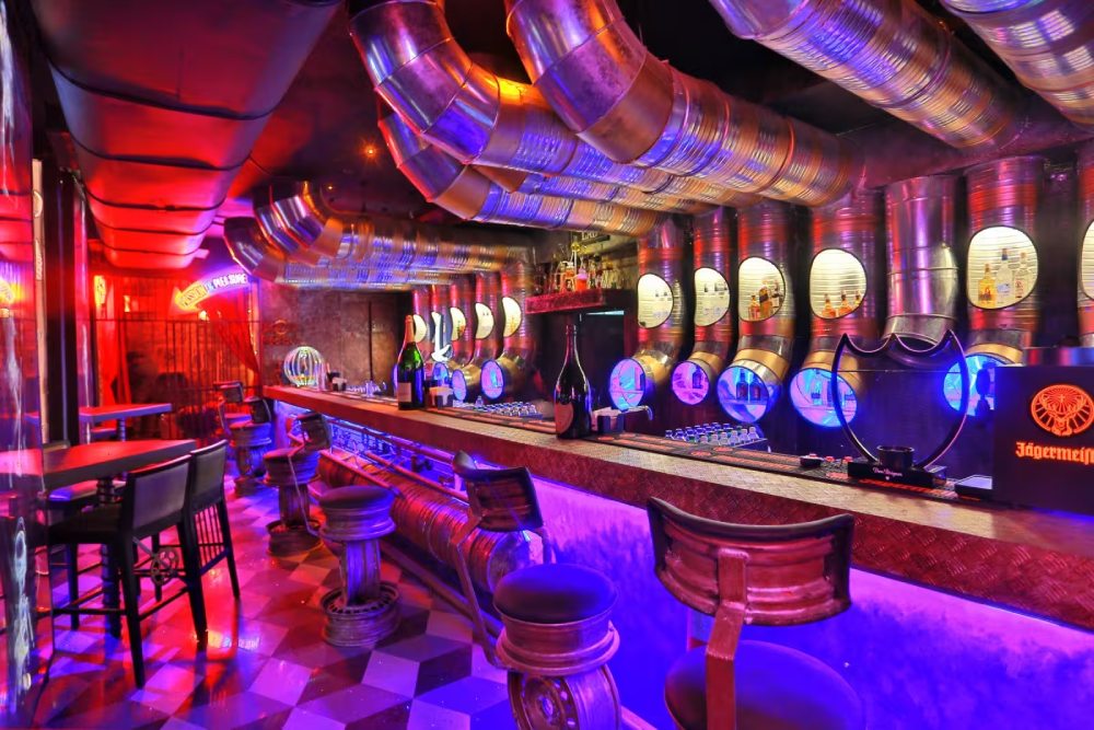 Night Clubs in Mumbai, Yeda Republic, Juhu
