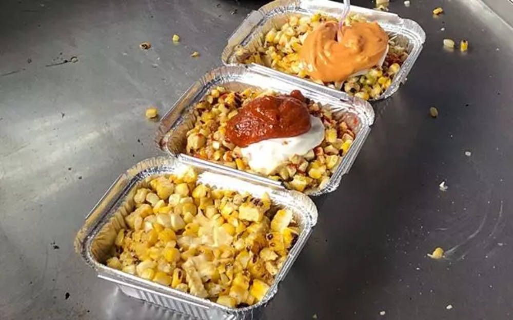 Best street food places in Mumbai, Rajesh Corn Corner, Goregaon