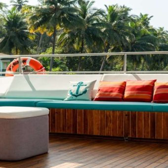 Mi Amor Yacht - Cruising in Goa