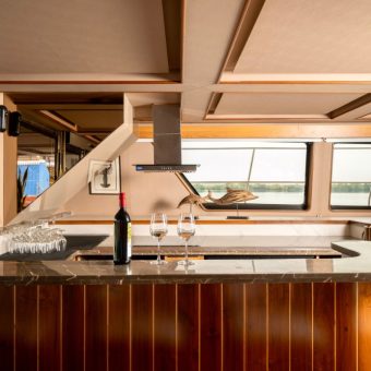 Mi Amor Yacht - Cruising in Goa