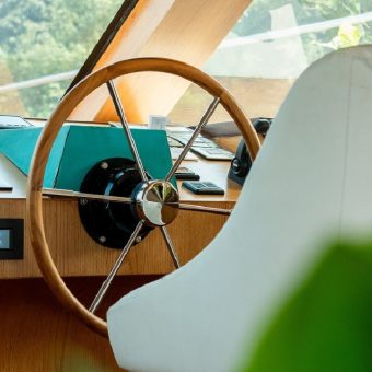 Mi Amor Yacht - Cruising in Goa