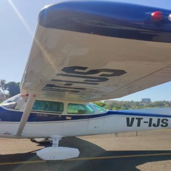 Private Plane Ride in Mumbai on Cessna 172 Aircraft at Juhu Aerodrome