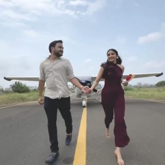 Private Plane Ride in Mumbai on Cessna 172 Aircraft at Juhu Aerodrome