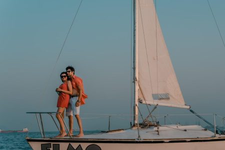 Sailing at Gateway of India, Mumbai (J24 Class Sailboat)