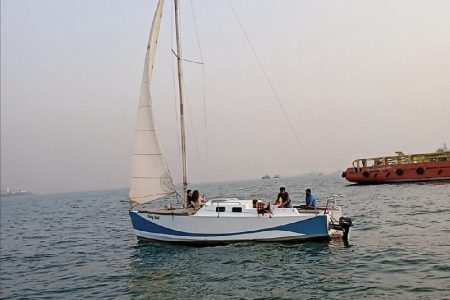 Mac 30 Yacht, Sailing at Gateway of India, Mumbai