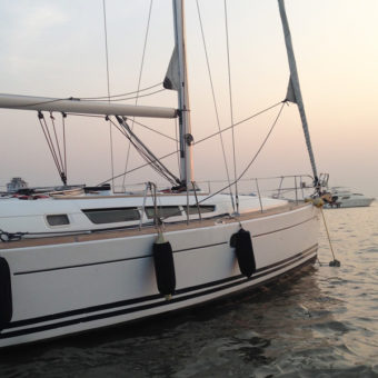 Jeanneau 45 Yacht Mumbai
