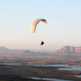Paragliding at Kamshet, Acro Tandem
