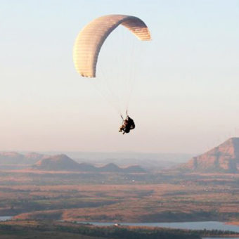 Paragliding in Kamshet (Acro Tandem)
