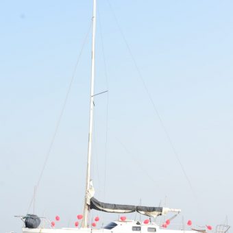 VG 30 Yacht - Sailing at Gateway of India Mumbai