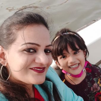 Ayesha Khan's Review for XS 63 Sailboat (8 Seater) – Sailing at Gateway of India, Mumbai