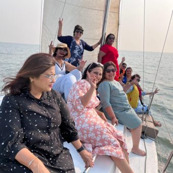 Dimple Mody's Review for Mac 30 Yacht - Sailing at Gateway of India, Mumbai