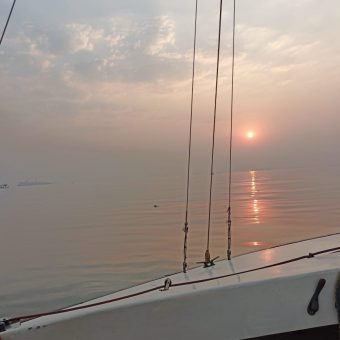 Mitali Gautam's Review for Sailing at Gateway of India, Mumbai (Seabird Sailboat)