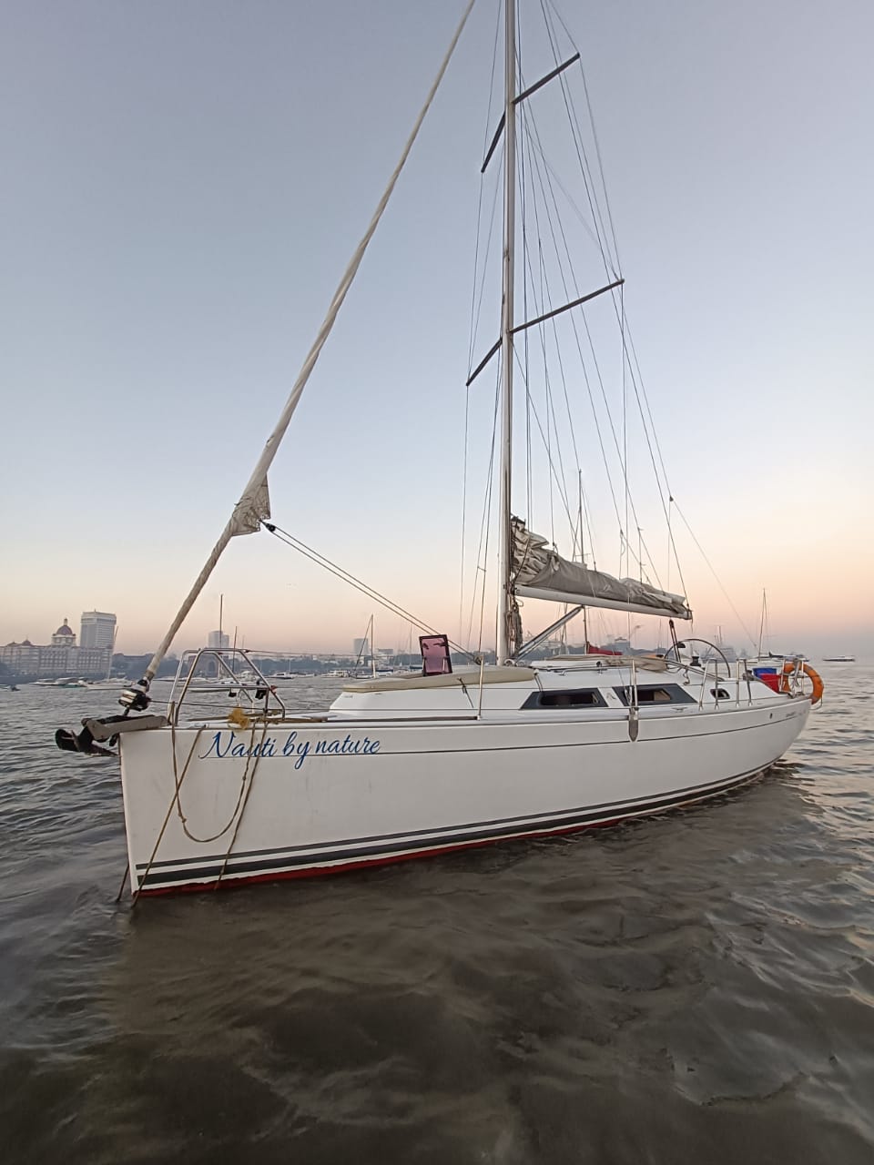 hanse 325 yacht