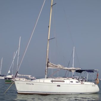 Jeanneau 34 Yacht Charter Mumbai 1