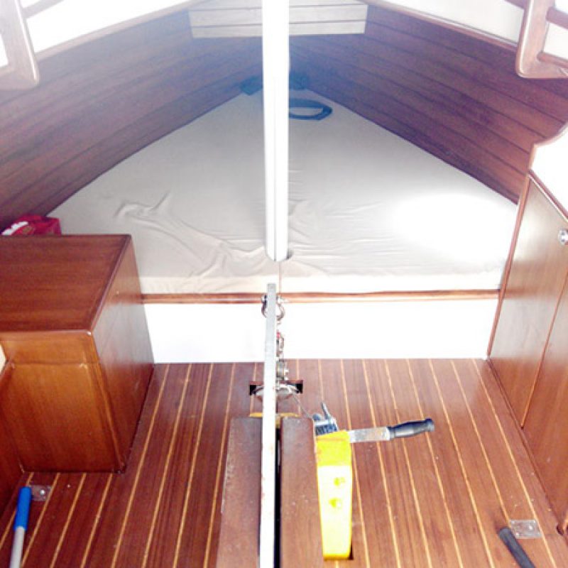 Cabin Sailboat JJ 22 Mumbai