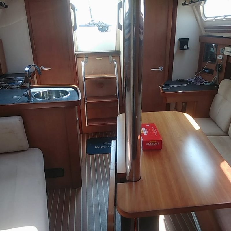 Hanse 325 Yacht - Sailing at Gateway of India, Mumbai