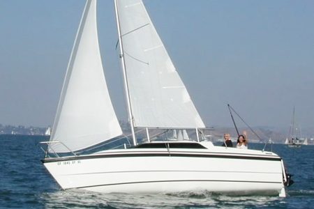 Sailing at Gateway of India, Mumbai, Macgregor 26 Sailboat