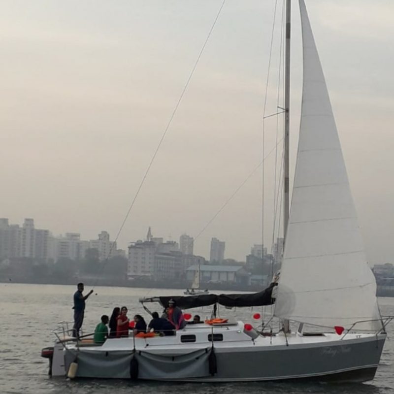 VG 30 Yacht - Sailing at Gateway of India Mumbai